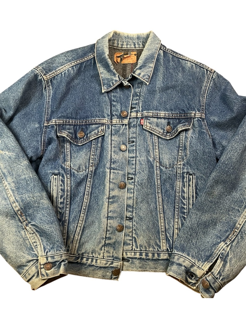 Vintage Levi’s blanket lined medium wash denim trucker jacket USA made M/L